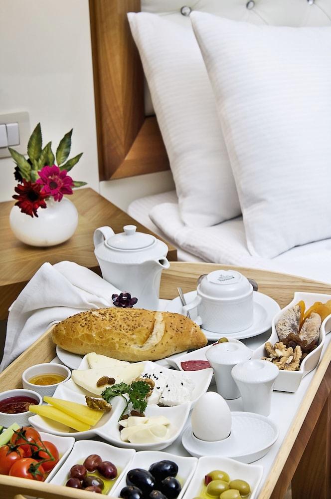 Tugcu Hotel Select Бурса Екстер'єр фото