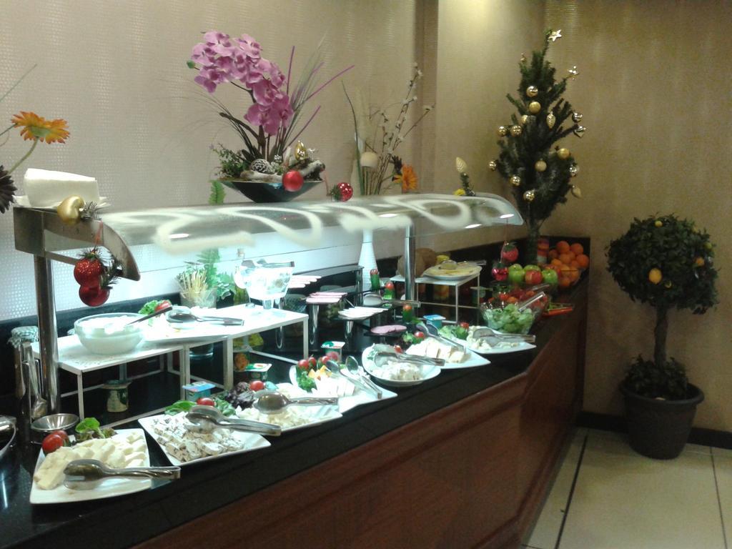 Tugcu Hotel Select Бурса Екстер'єр фото